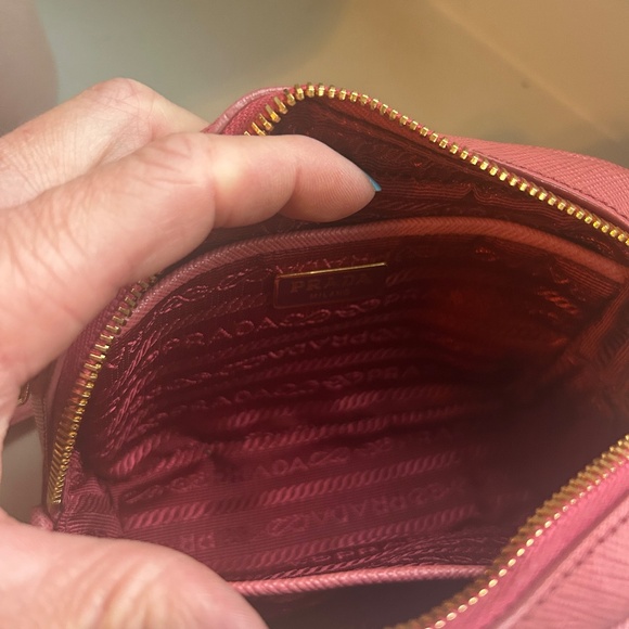 Prada pink mini camera bag - Picture 2 of 6